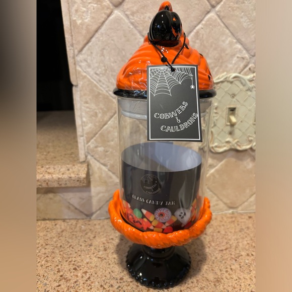 NEW Cobwebs & Cauldrons Halloween Pumpkin Glass Candy Jar - Picture 5 of 9
